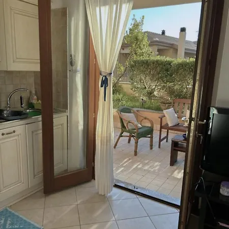 Casa Al Mare Con Giardino