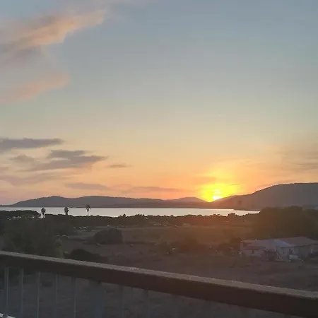 Casa Al Mare Con Giardino Hébergement de vacances Alghero