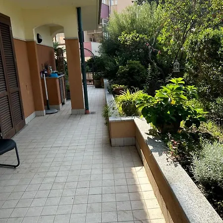 Casa Al Mare Con Giardino Σπίτι διακοπών